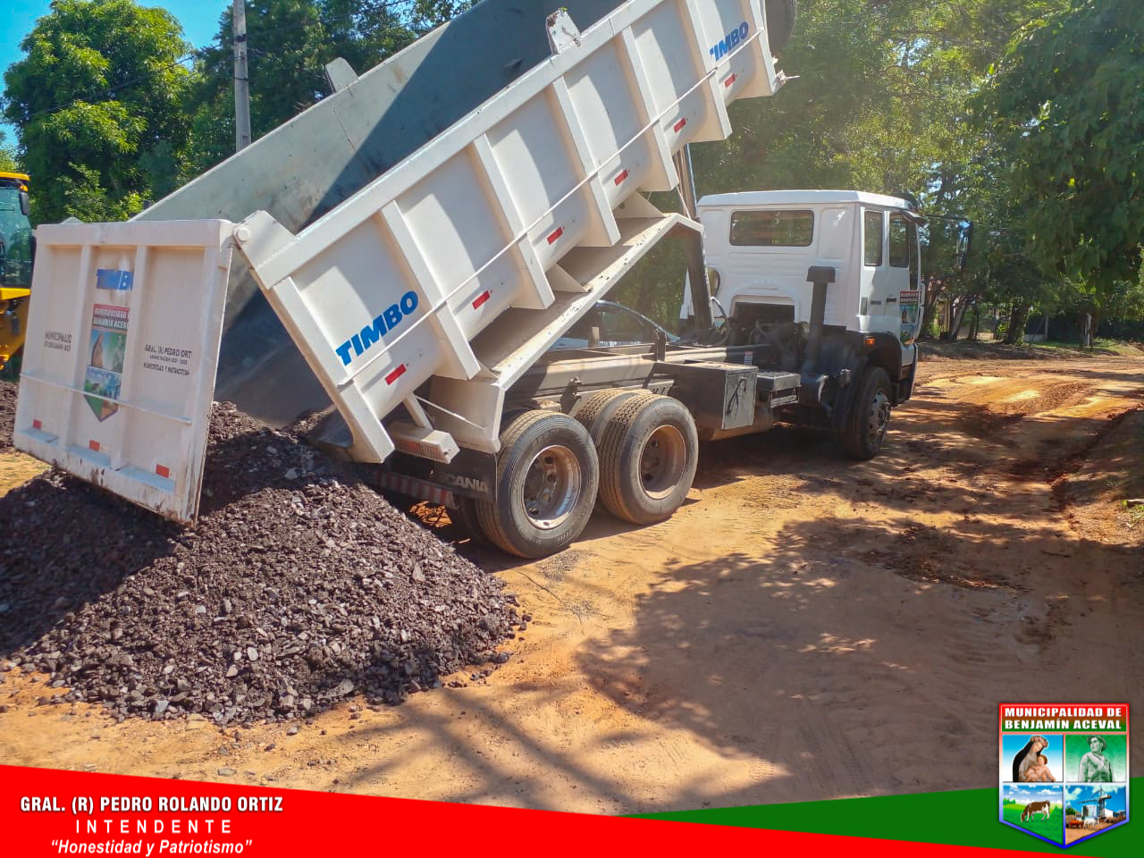 TRABAJOS VIALES DE PERFILADA Y CARGA DE RIPIO. – Municipalidad de ...